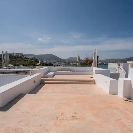 Villa Piperi On The Rocks Naousa (Paros)