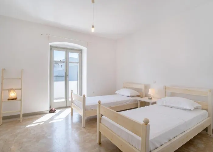 Piperi On The Rocks Villa Náoussa