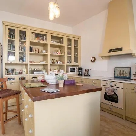 Vila Piperi On The Rocks Nausa