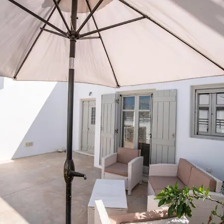 Villa Piperi On The Rocks Naousa (Paros)