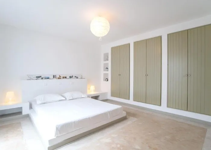 Piperi On The Rocks * Nausa