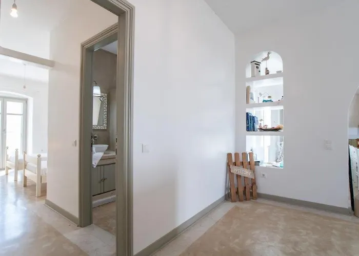 Piperi On The Rocks Vila *